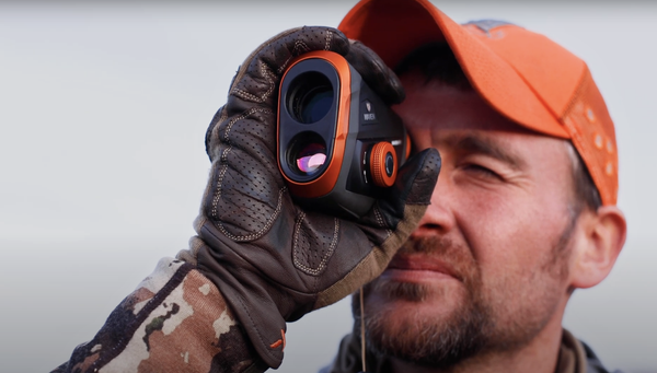 DeerHuntingGuide.net - 12 Best Rangefinders For Bow Hunting in 2023 – Reviews And Buying Guide