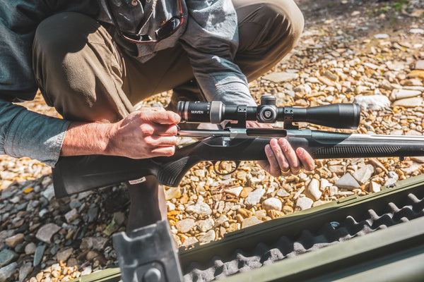 Target Tamers - Best High-End Rifle Scope: These Are 2025's Ultimate Hunting Optics for Quality & Power
